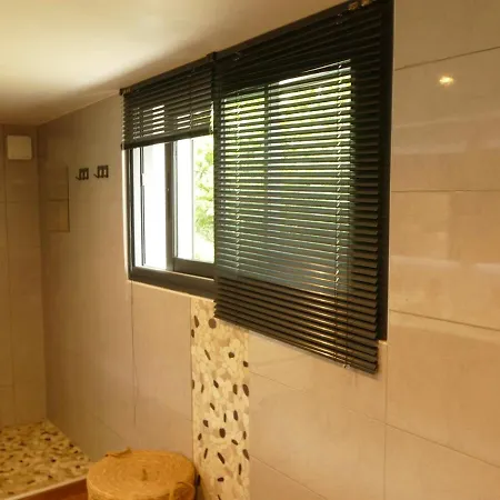 House With Heated Pool And Jacuzzi