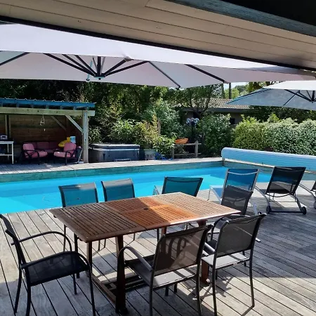 House With Heated Pool And Jacuzzi ヴィラ ソール・オスゴール