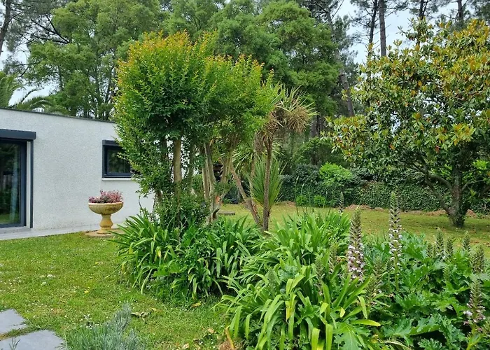 House With Heated Pool And Jacuzzi Villa *