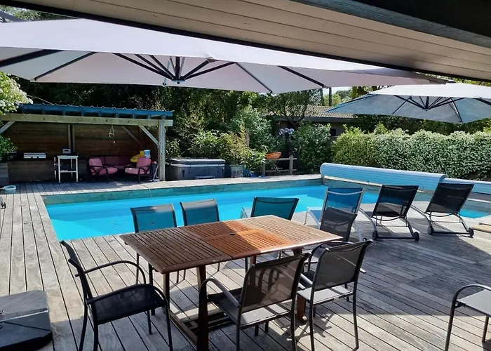 House With Heated Pool And Jacuzzi Villa Soorts-Hossegor