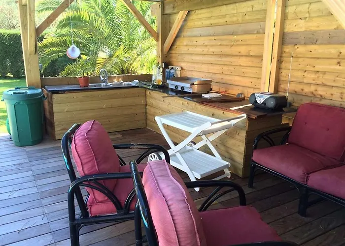 House With Heated Pool And Jacuzzi Villa