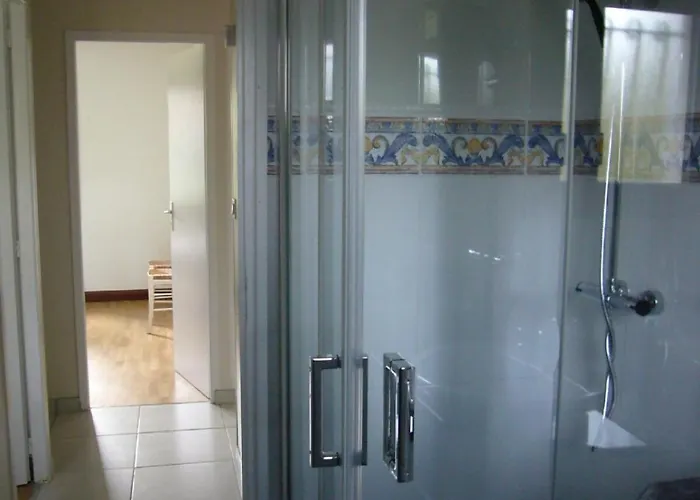 Villa House With Heated Pool And Jacuzzi *