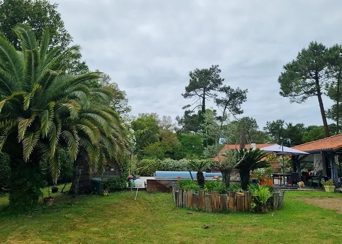 Villa House With Heated Pool And Jacuzzi *